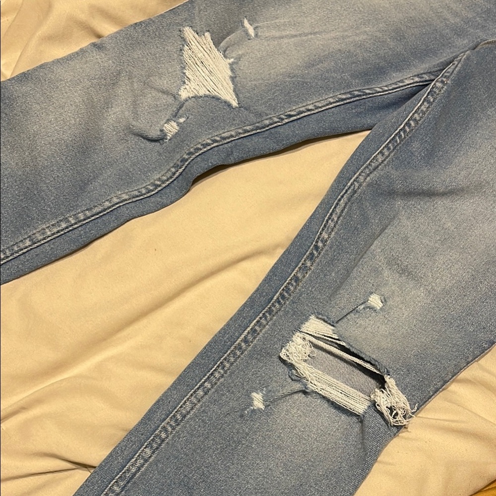 Old Navy High Rise Women Jeans - Light Blue NWOT
